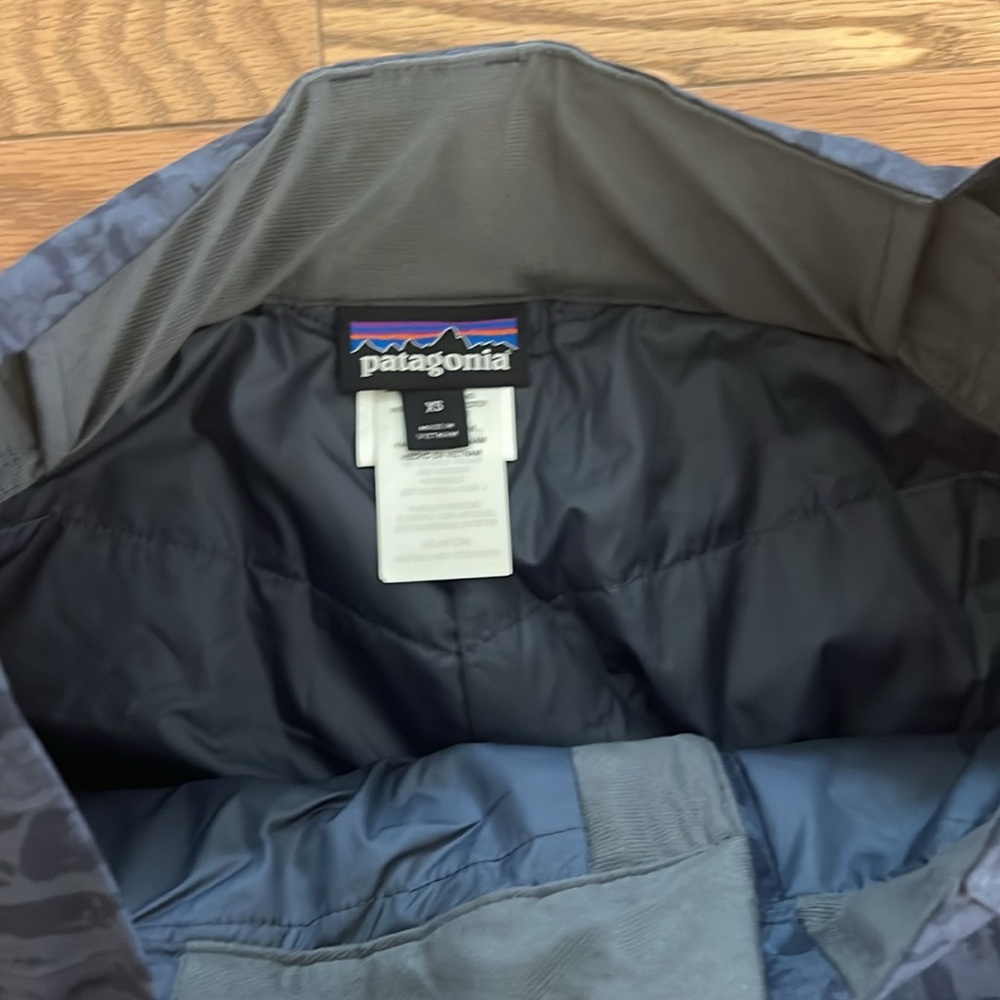 Patagonia Insulated Snowbelle Pants - Picture 3 of 8